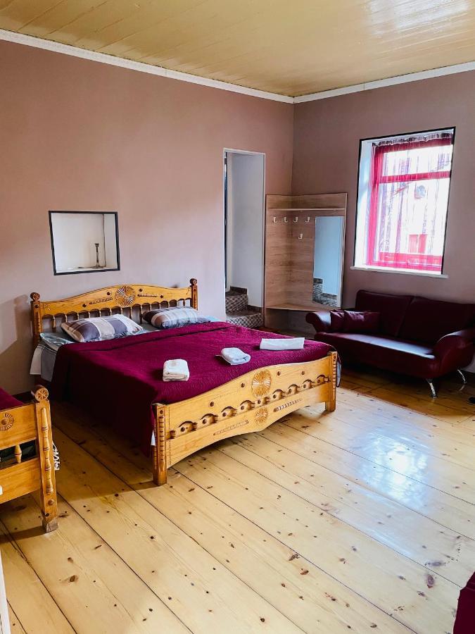 Travel Inn House Mestia • Მოგზაურის Სახლი المظهر الخارجي الصورة
