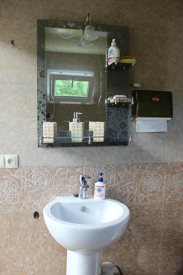 Travel Inn House Mestia • Მოგზაურის Სახლი المظهر الخارجي الصورة